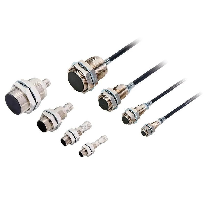 Βιομηχανικοί αισθητήρες εγγύτητας E2E-X1R5C18 2M OMS βελτιώνουν την παραγωγή σας